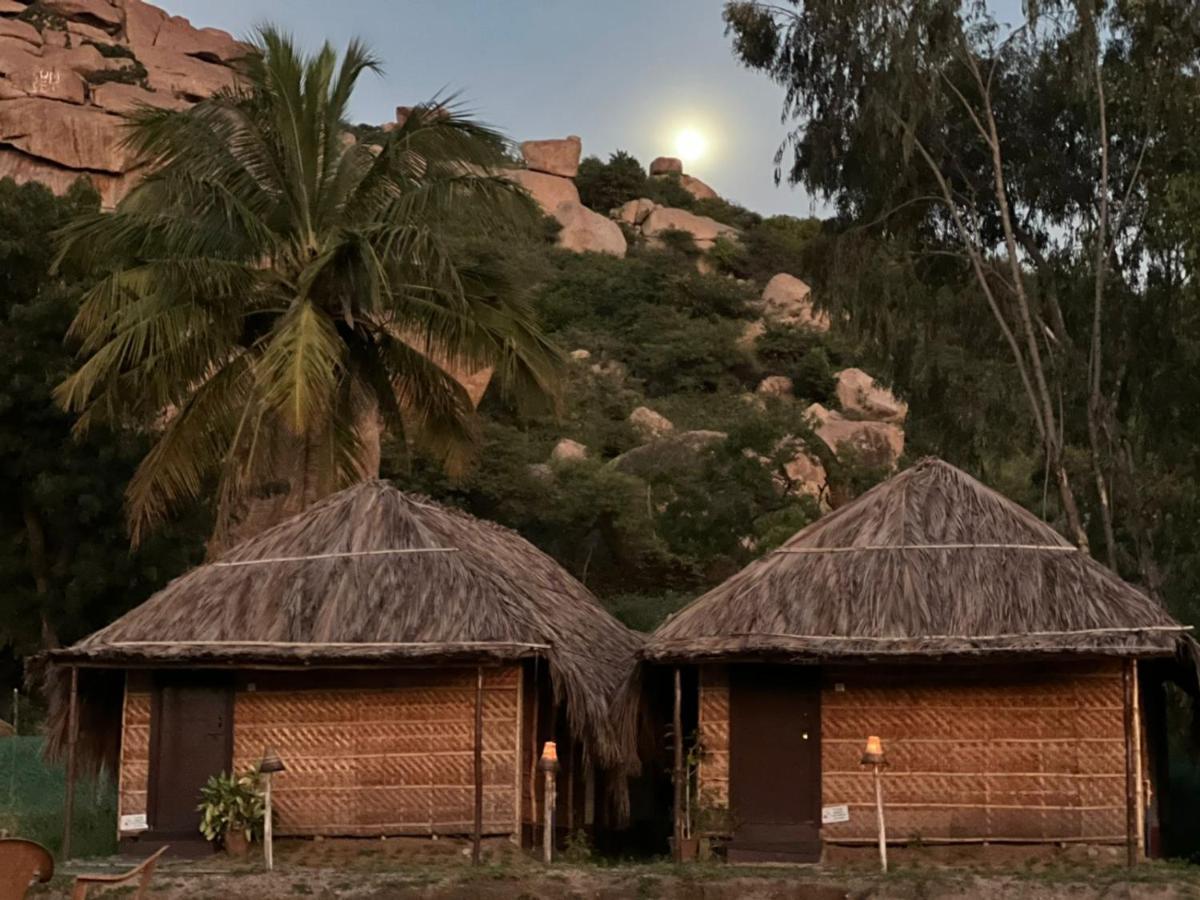 Banana Tree Home Stay Hampi Exterior photo